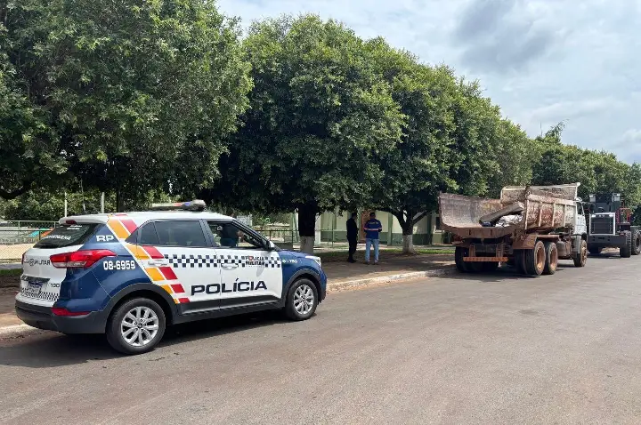 Ação conjunta encaminha pessoas em situação de rua para acolhimento em Juína