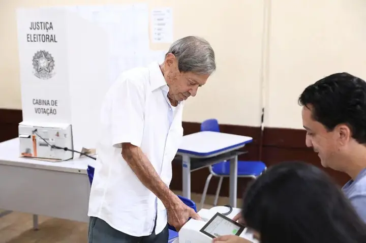 Comparecimento às urnas pode valer como prova de vida para beneficiários do INSS