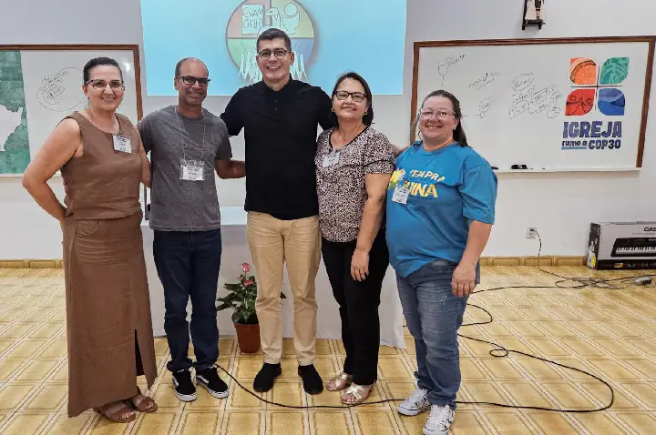 Coordenação Diocesana participa do Encontro de Formação Litúrgica promovido pelo Regional