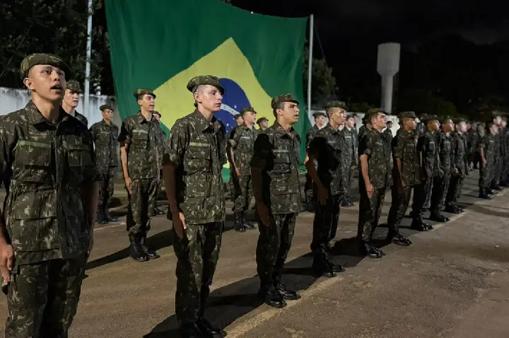 Juína dá início à nova turma do Tiro de Guerra com 50 atiradores