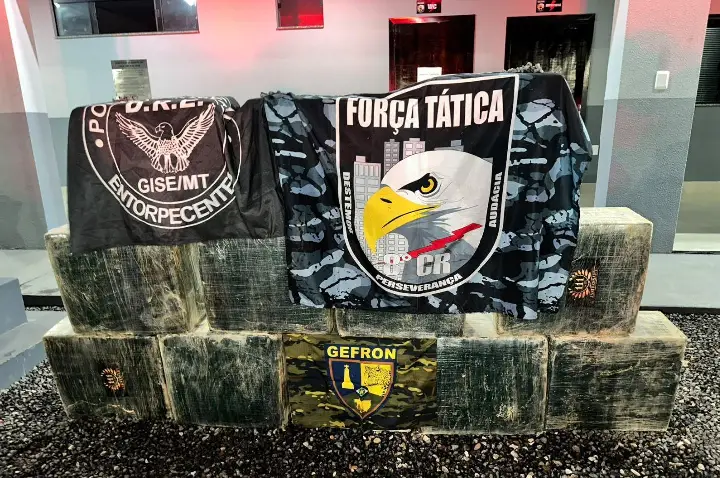 Operação apreende cerca de 500 kg de cocaína em pista clandestina no interior de MT