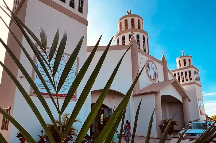Paróquia Sagrado Coração de Jesus celebra 50 anos de evangelização durante a 40ª Festa do Padroeiro