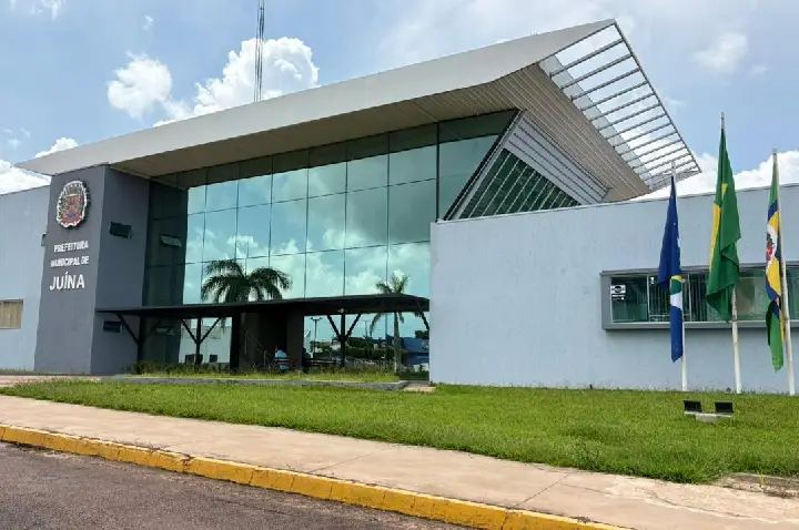 Prefeito Paulo Veronese nomeia Irineu Locatelli para a Secretaria de Infraestrutura de Juína