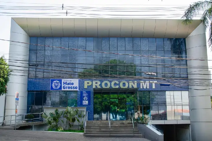 Procon intensifica fiscalização em postos e alerta sobre reajustes nos preços de combustíveis em Mato Grosso
