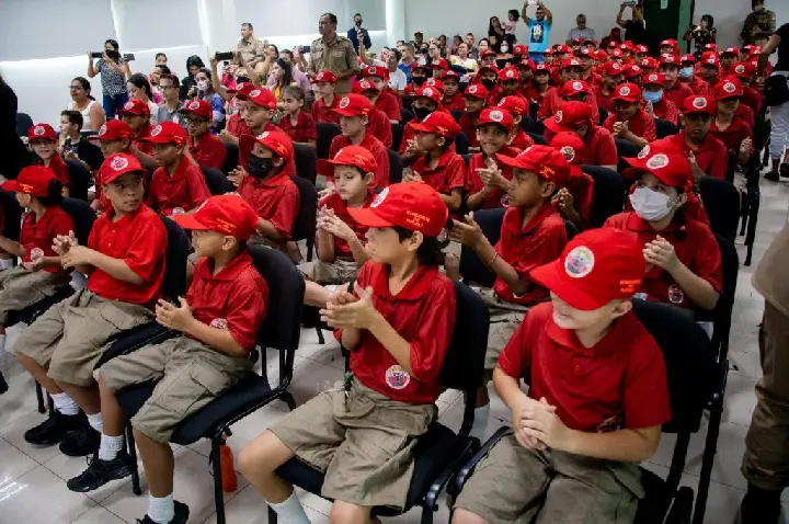 Projeto Bombeiros do Futuro chega à 4ª edição em Juína com ampliação de vagas e atividades ao longo do ano