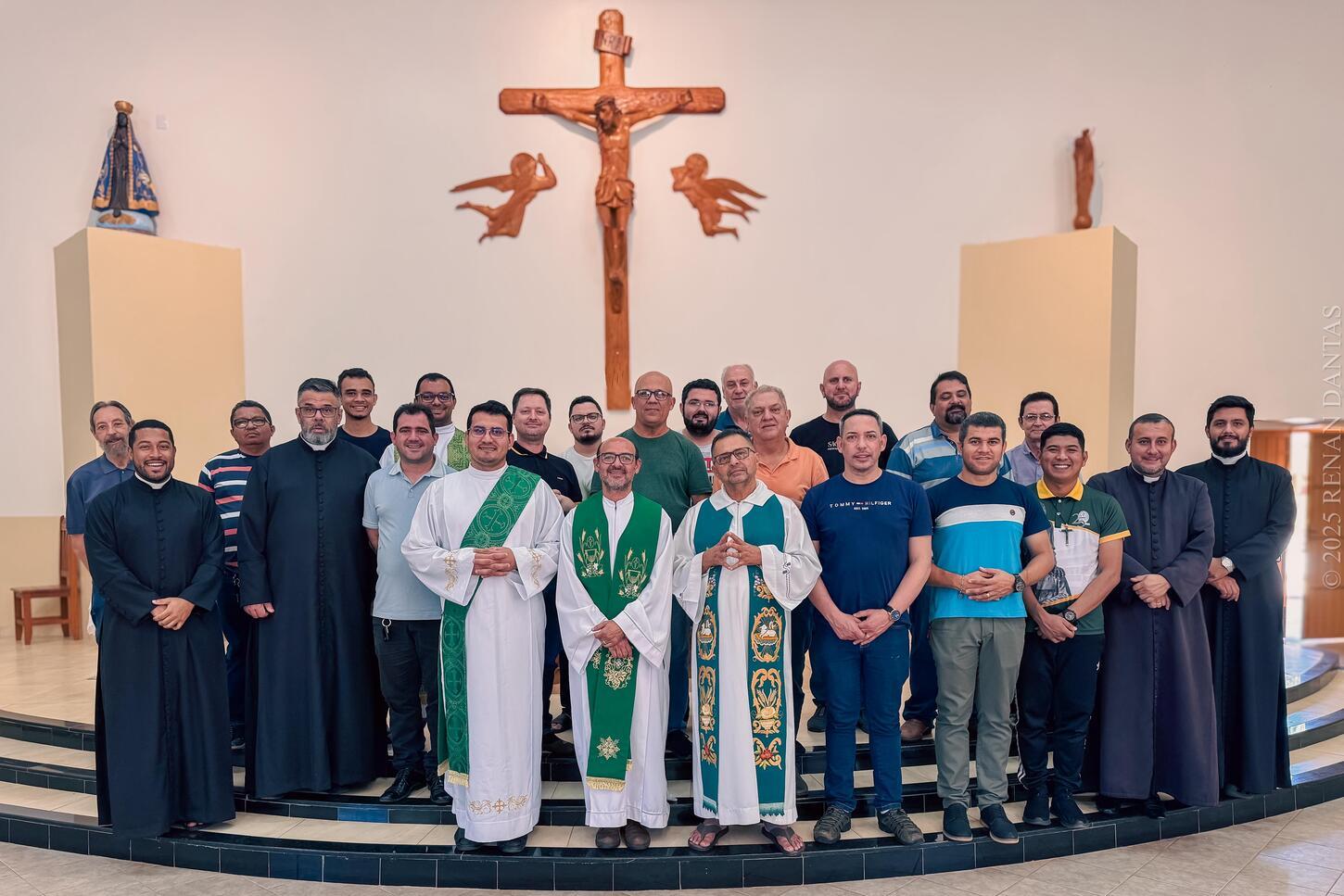 Clero da Diocese de Juína realiza retiro anual marcado pelo discernimento e pela vida de oração