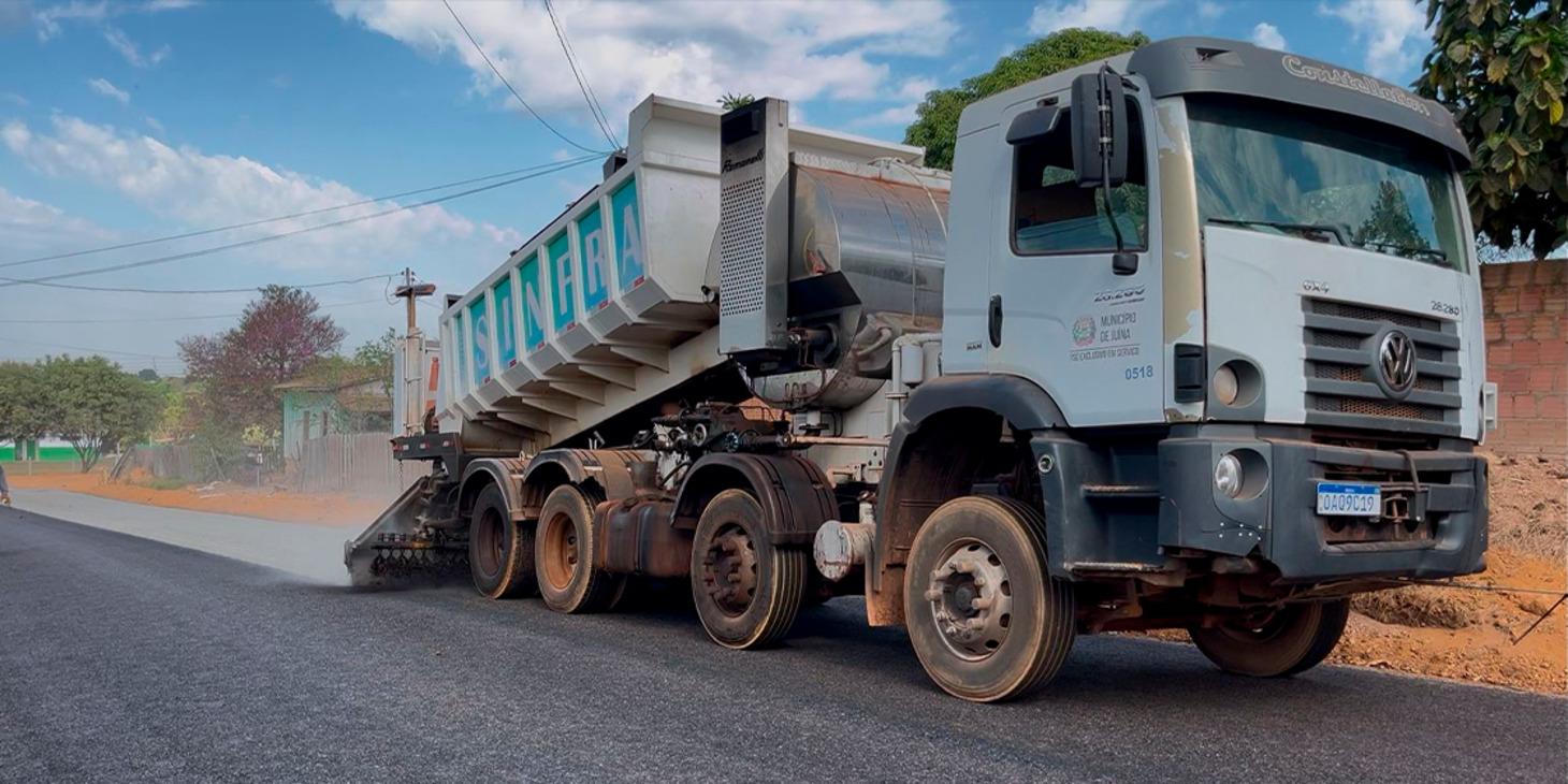 Prefeitura de Juína Avança na pavimentação do bairro Palmiteira