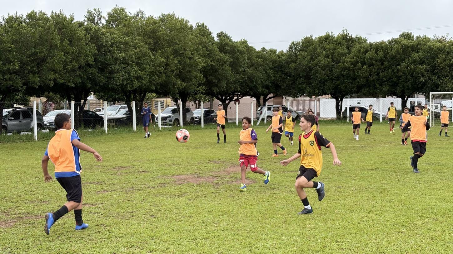 Copa Interbairros do Projeto Mais Que Atleta reúne mais de 200 crianças em Juína