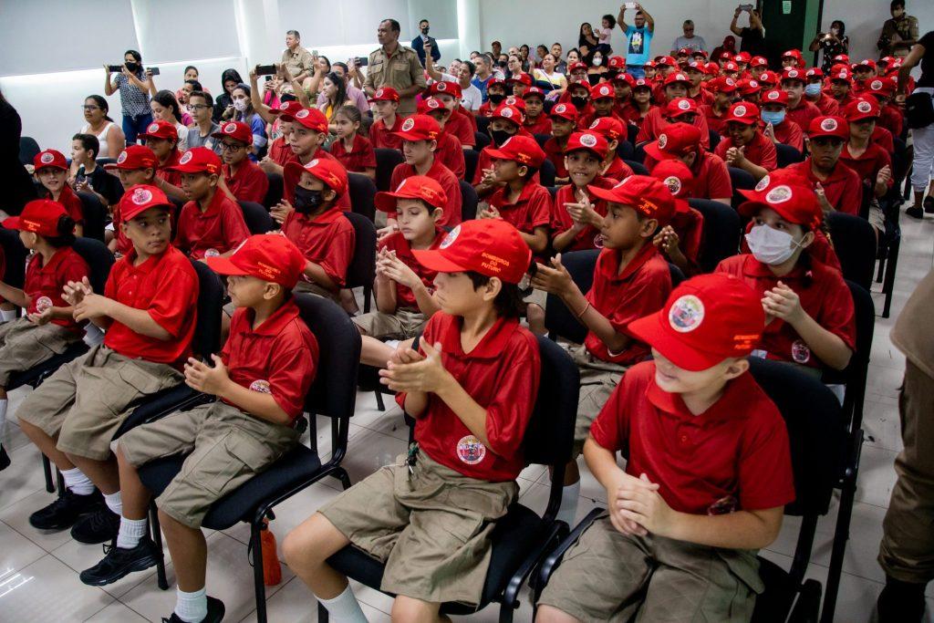 Projeto Bombeiros do Futuro chega à 4ª edição em Juína com ampliação de vagas e atividades ao longo do ano