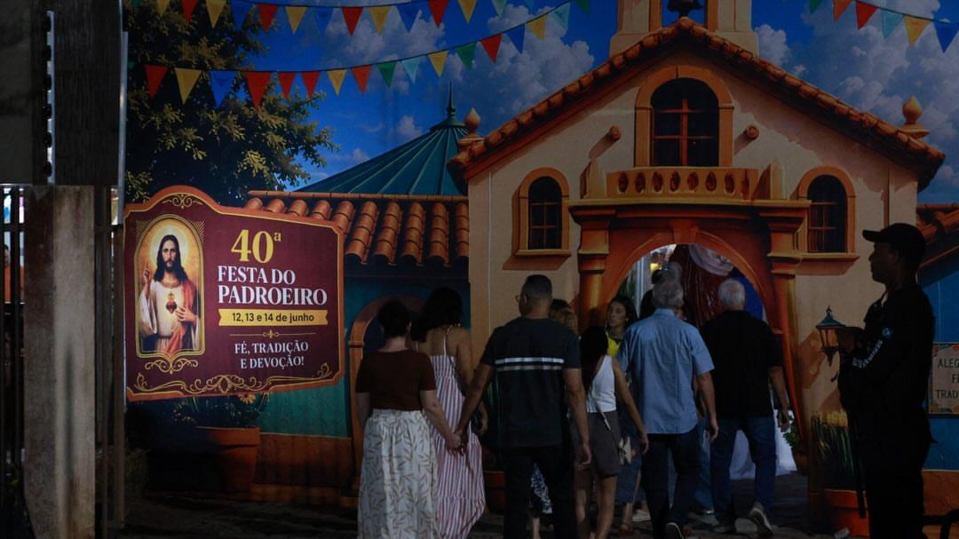 40ª Festa do Padroeiro reúne multidão e fortalece a fé da comunidade em Juína