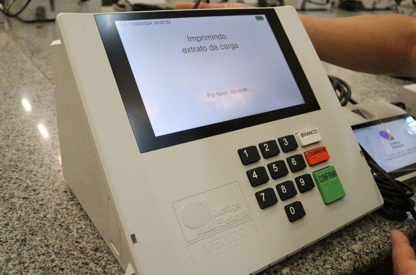 Eleitor(a) deve se atentar ao horário de votação e se preparar previamente