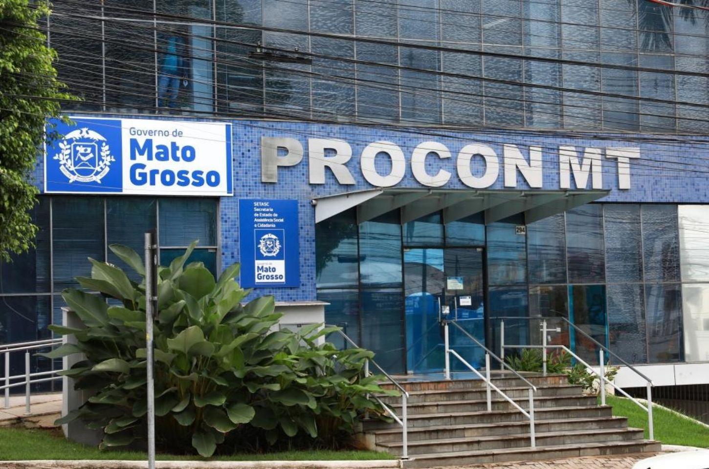 Procon-MT orienta sobre novas regras do SAC e intensifica fiscalização